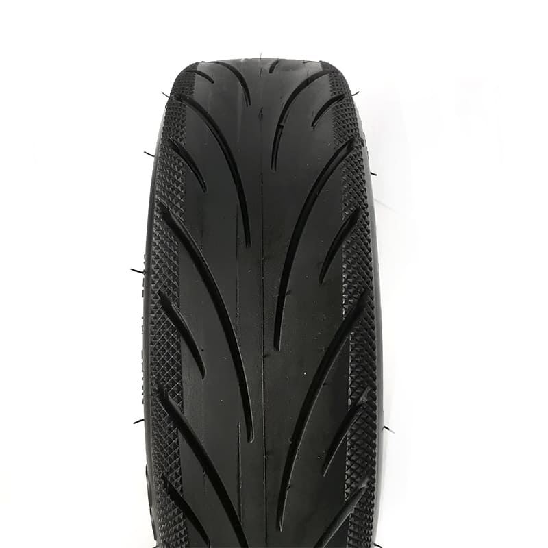 Pneu 60/70-6.5 pour trottinette Ninebot G30 Max – profil route, compatible G30LE, montage facile, haute durabilité
